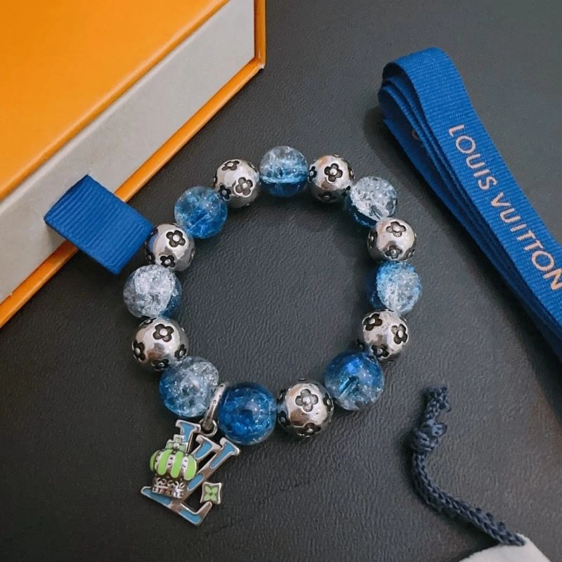 Premium Louis Vuitton Bracelets 251342