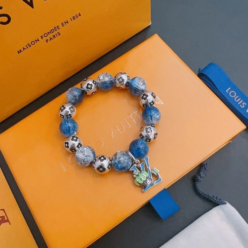 Premium Louis Vuitton Bracelets 251342