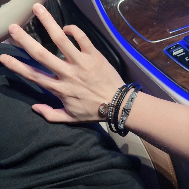 Louis Vuitton Bracelets SunProtective 251346
