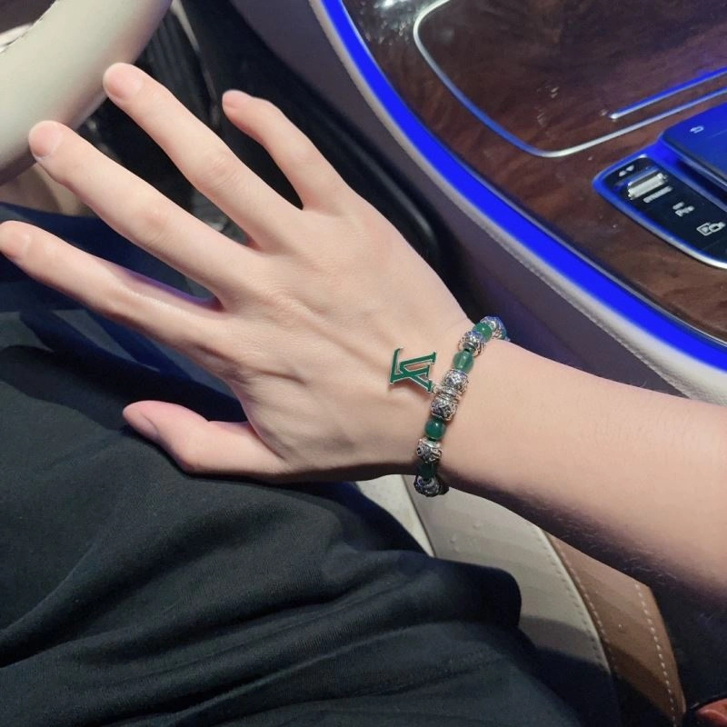 OdorResistant Louis Vuitton Bracelets 251324