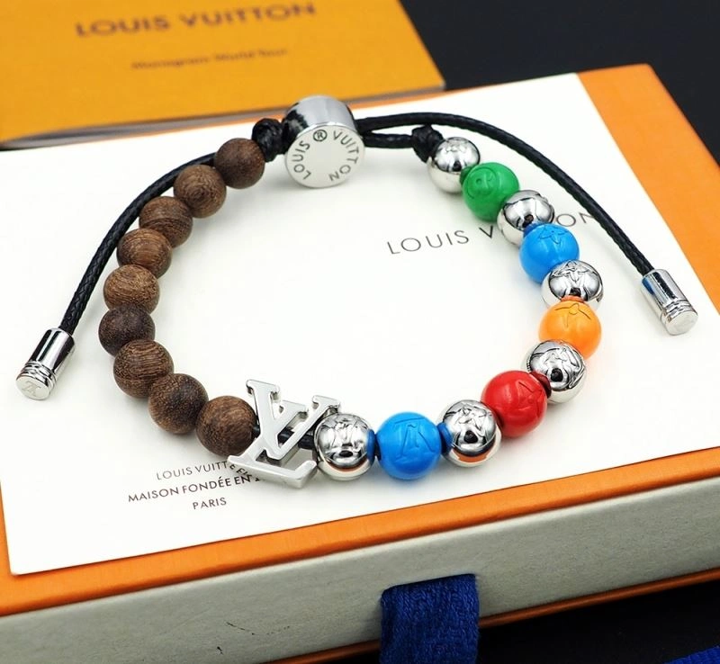 EyeCatching Louis Vuitton Bracelets 251339