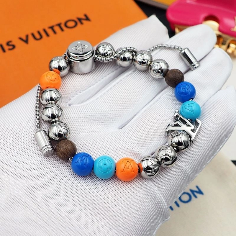 FashionForward Louis Vuitton Bracelets 251338