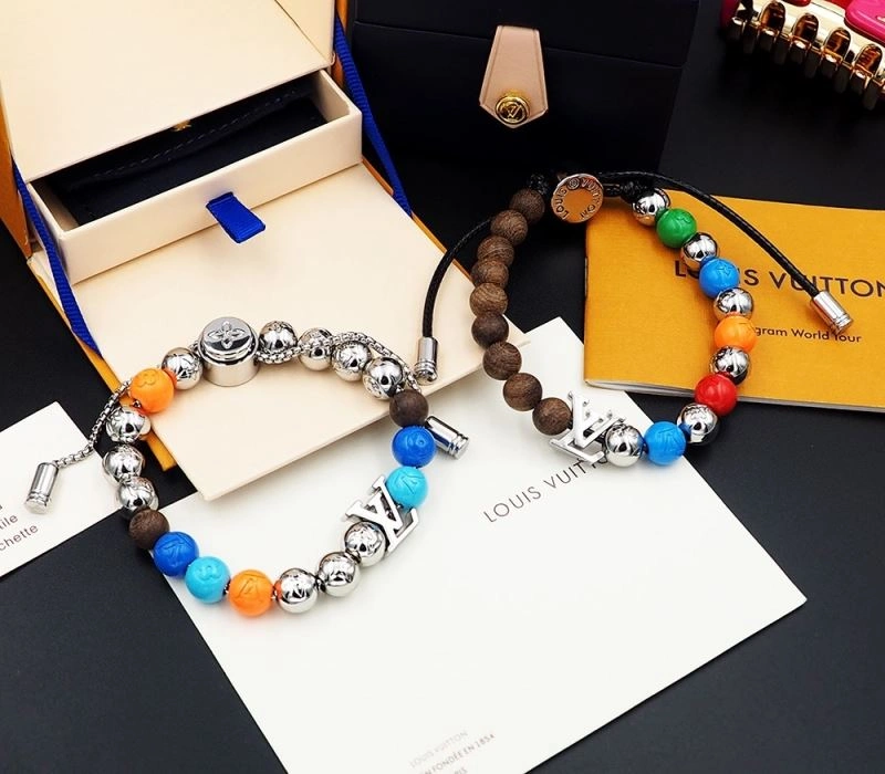 FashionForward Louis Vuitton Bracelets 251338