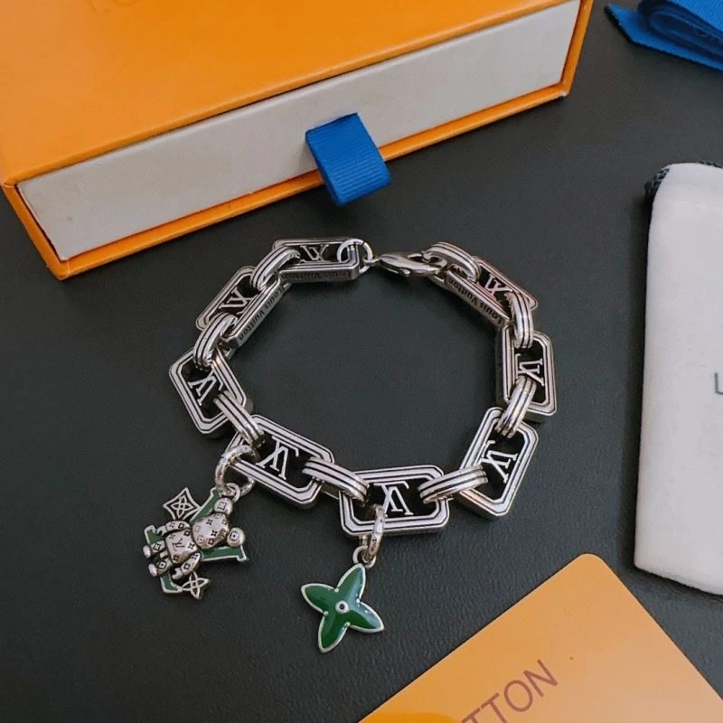 Unique Louis Vuitton Bracelets 251294