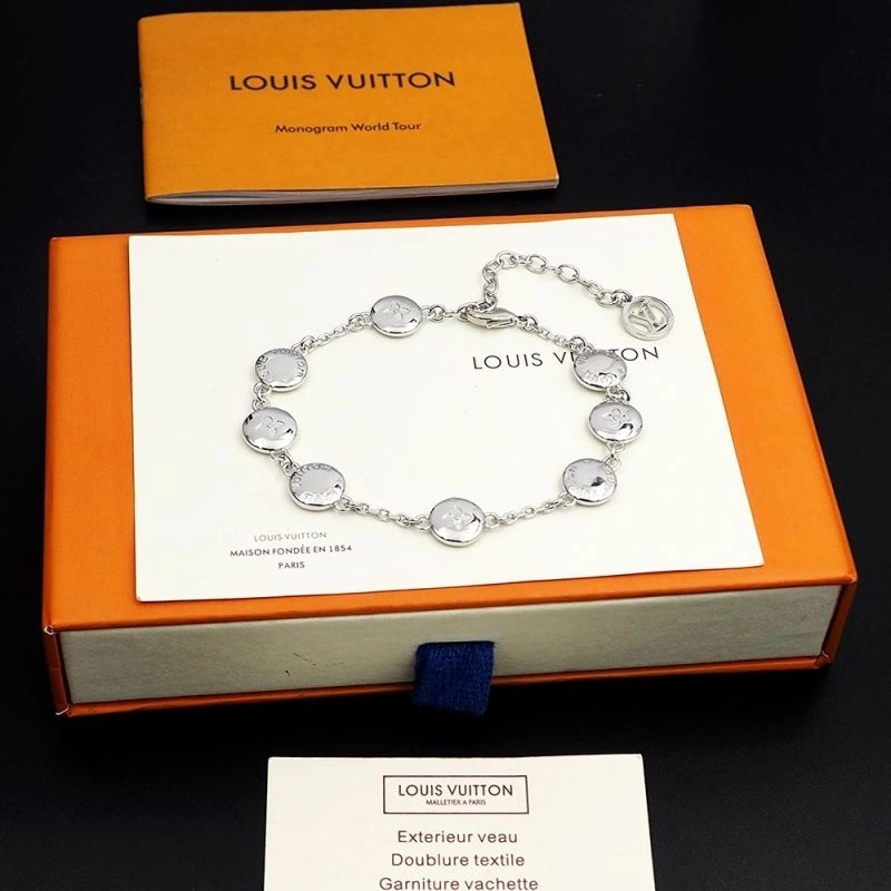 Louis Vuitton Bracelets ComfortFit 251303