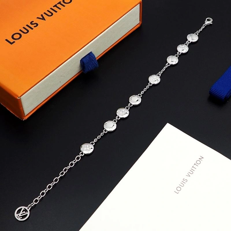 Louis Vuitton Bracelets ComfortFit 251303