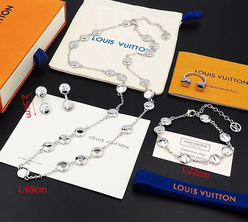 Louis Vuitton Bracelets ComfortFit 251303