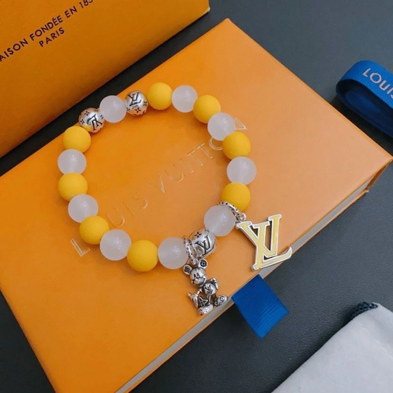 Bold Louis Vuitton Bracelets 251794