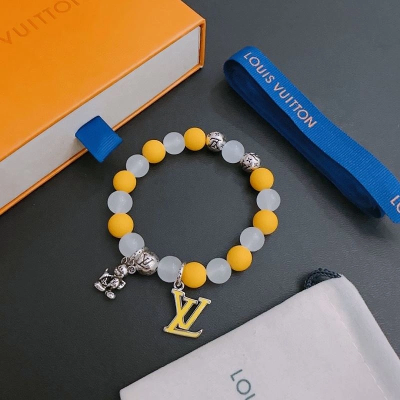 Bold Louis Vuitton Bracelets 251794