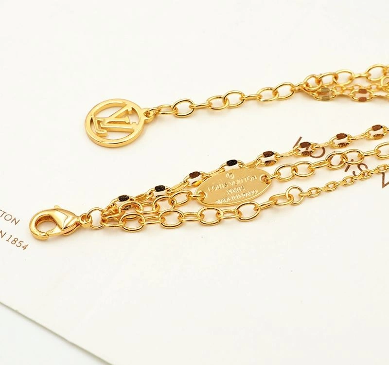 Louis Vuitton Bracelets Supportive 251790