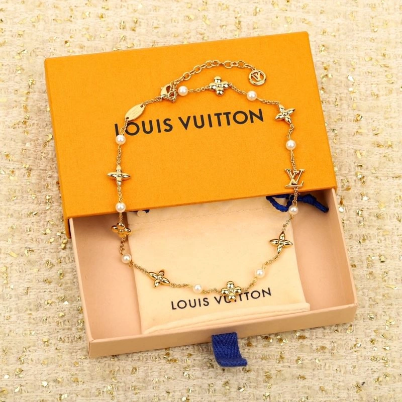Casual Louis Vuitton Bracelets 251767