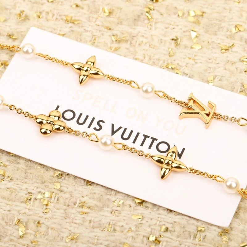 Casual Louis Vuitton Bracelets 251767