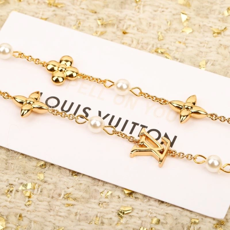 Casual Louis Vuitton Bracelets 251767