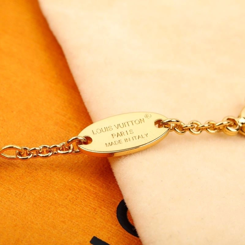 Casual Louis Vuitton Bracelets 251767