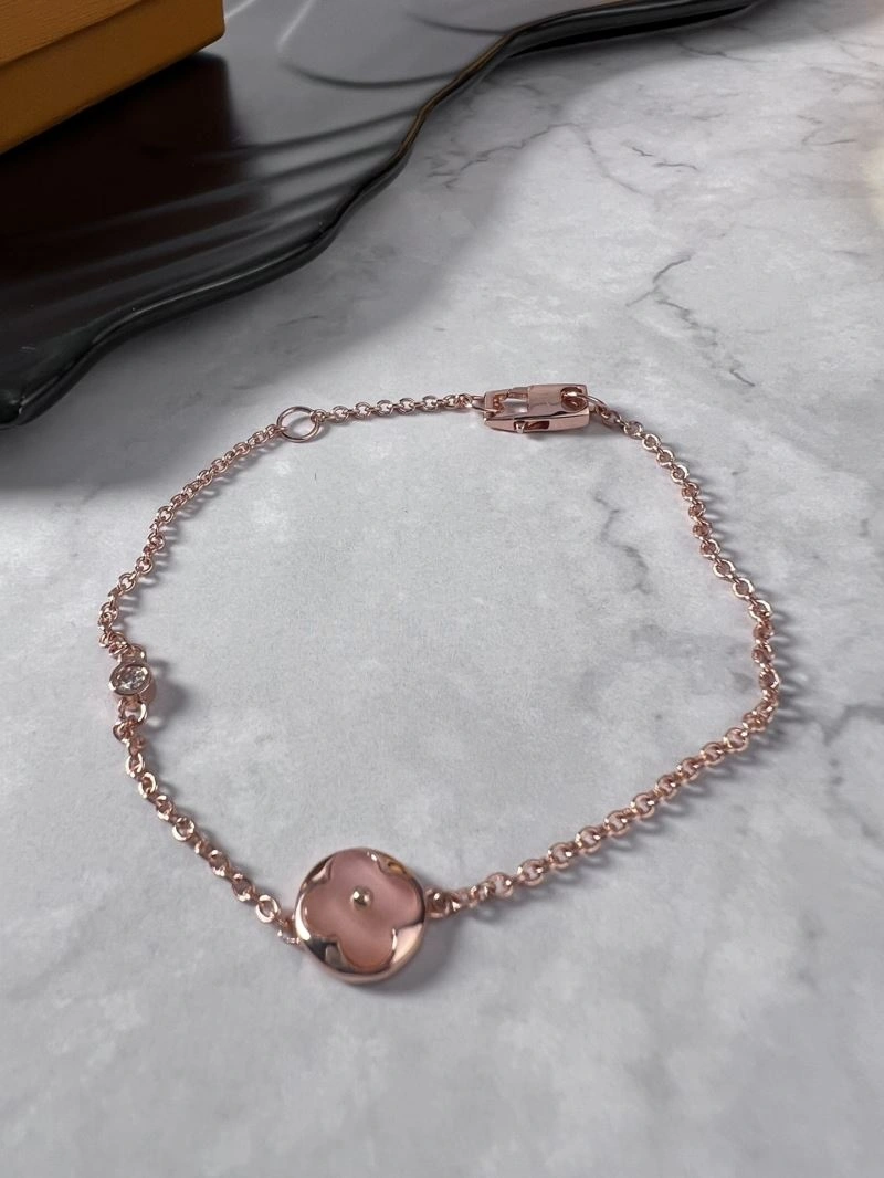 FastDry Louis Vuitton Bracelets 251773