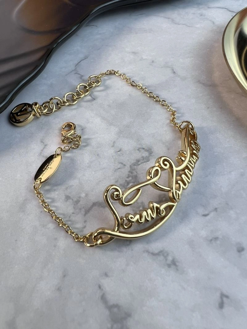 Attractive Louis Vuitton Bracelets 251765