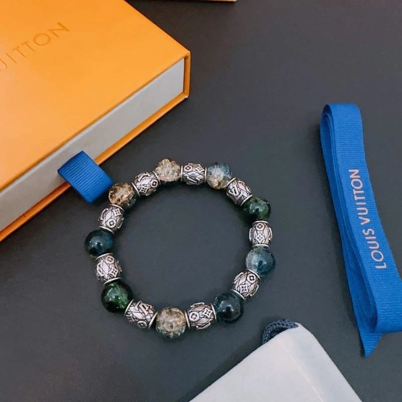 Louis Vuitton Bracelets Attractive 251788