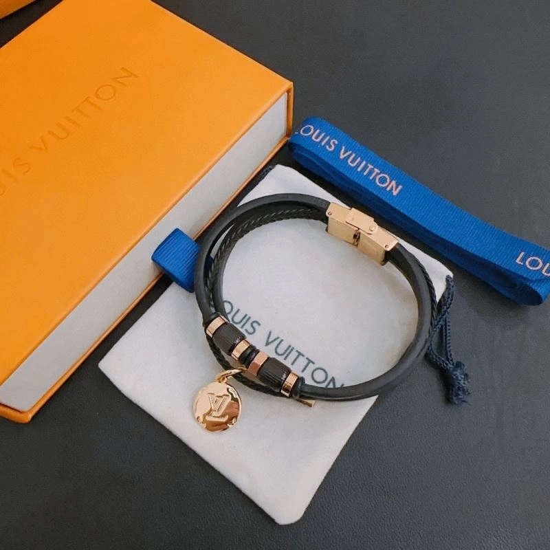 FreshLook Louis Vuitton Bracelets 251789