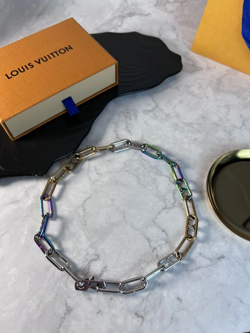 Tailored Louis Vuitton Bracelets 251785