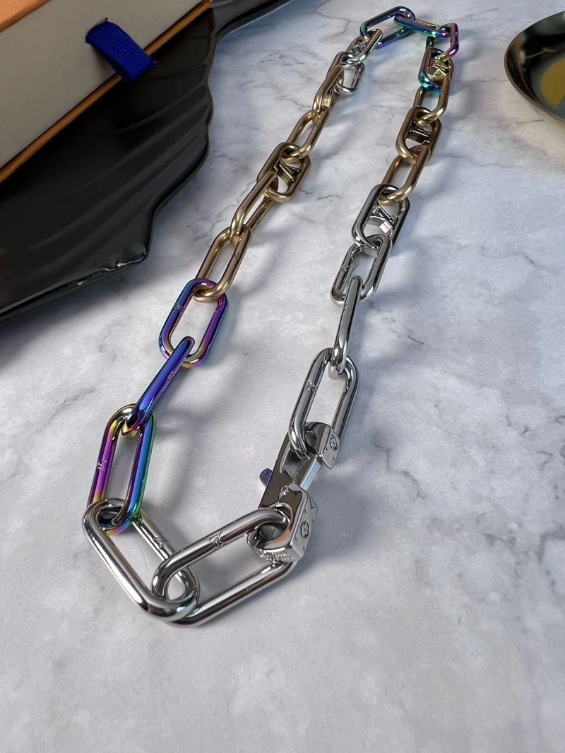 Tailored Louis Vuitton Bracelets 251785