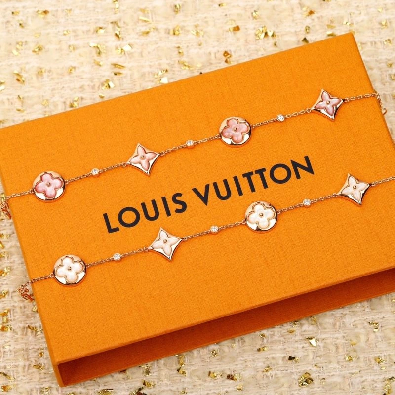 Flexible Louis Vuitton Bracelets 251787