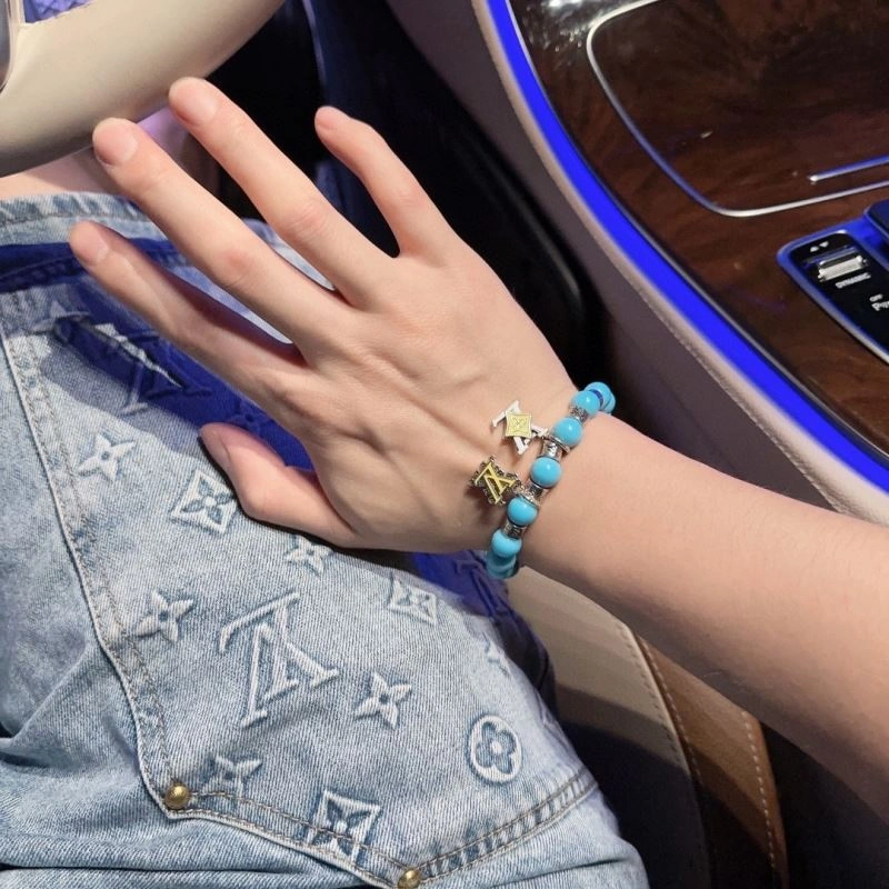 TimelessDesign Louis Vuitton Bracelets 251776
