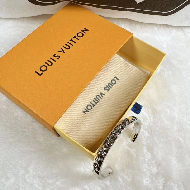 Louis Vuitton Bracelets Casual 251778