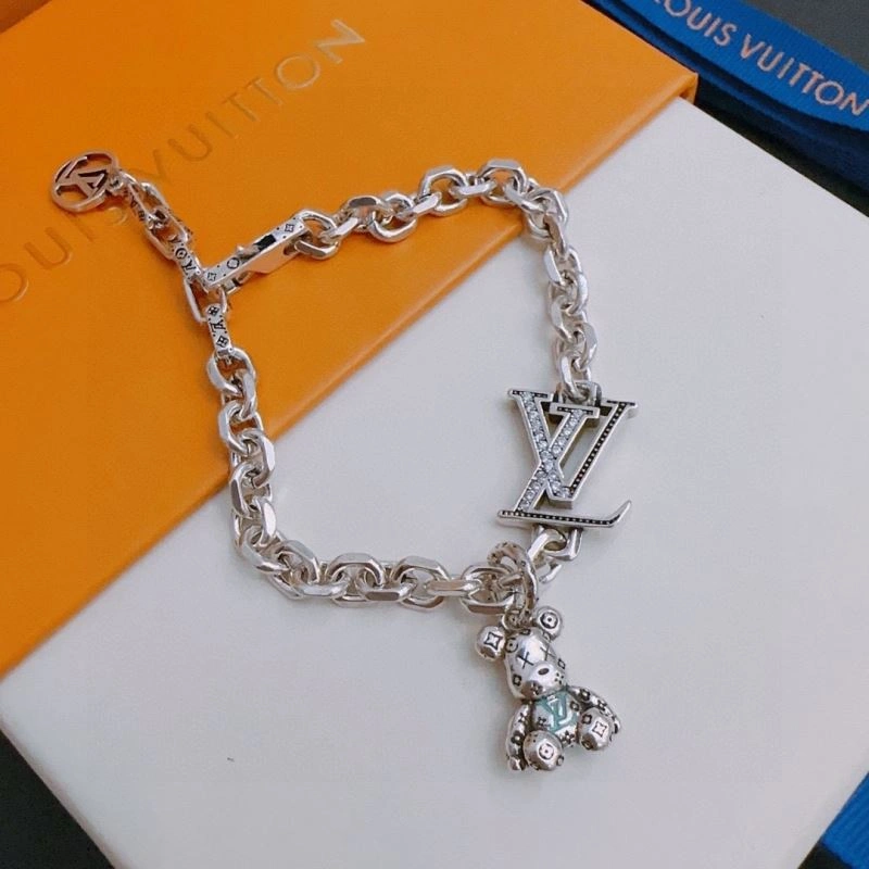FashionForward Louis Vuitton Bracelets 251756