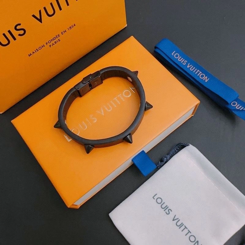 Unisex Louis Vuitton Bracelets 251760