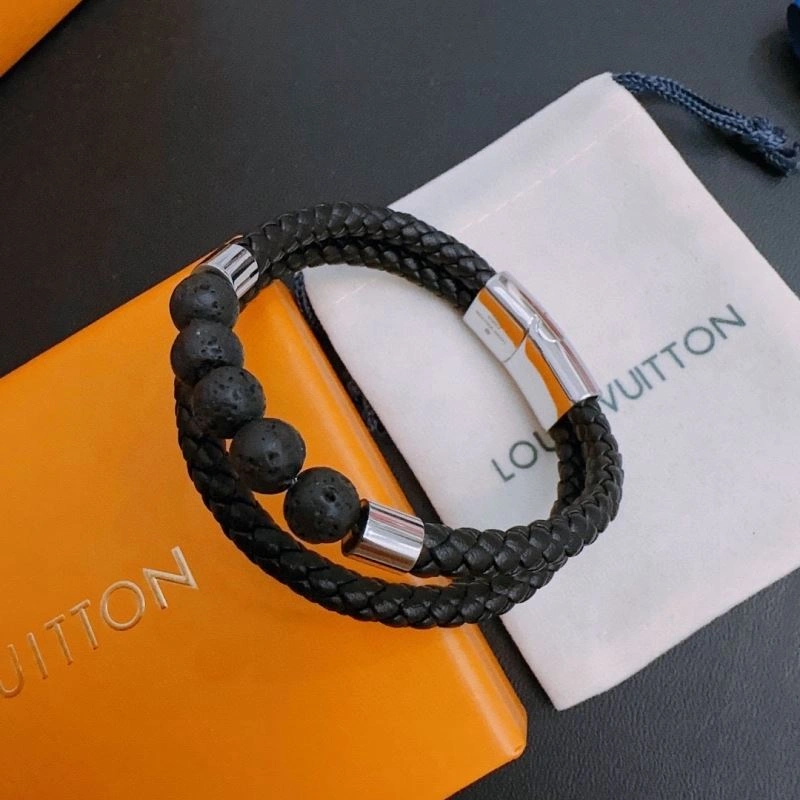 Louis Vuitton Bracelets Durable 251757