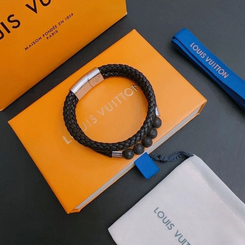 Louis Vuitton Bracelets Durable 251757
