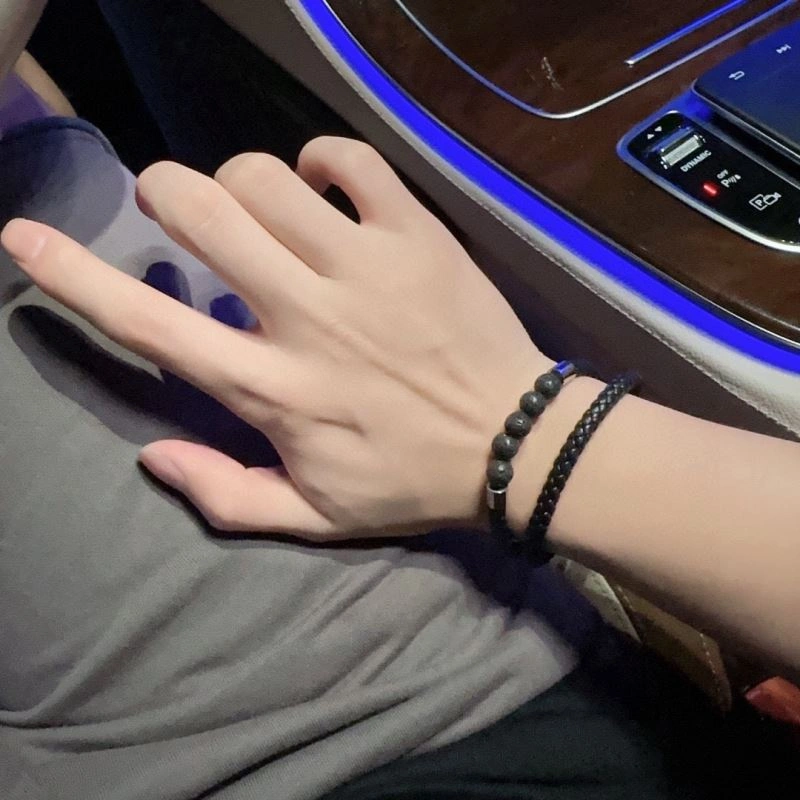 Louis Vuitton Bracelets Durable 251757
