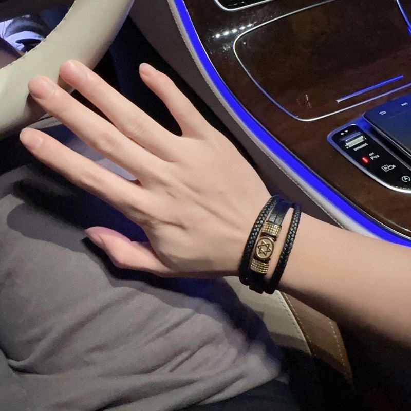 Louis Vuitton Bracelets Stretchable 251754