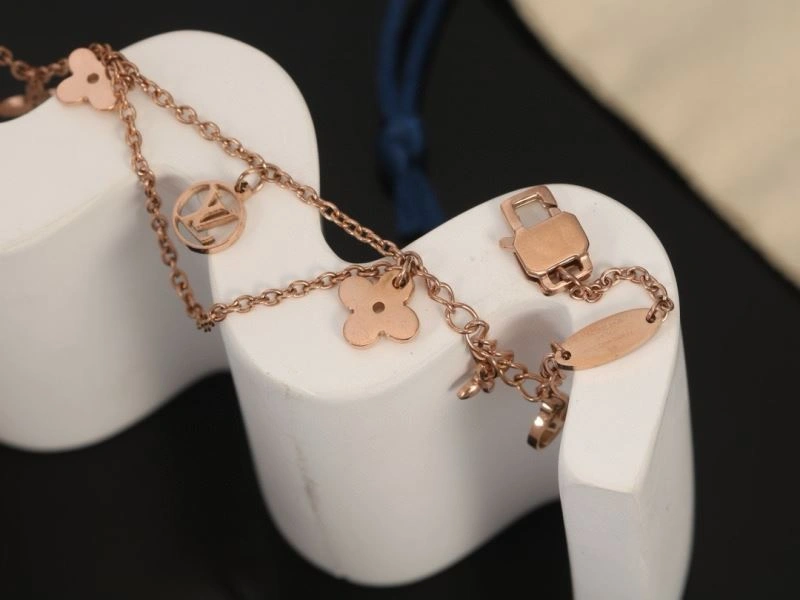 Reliable Louis Vuitton Bracelets 251603