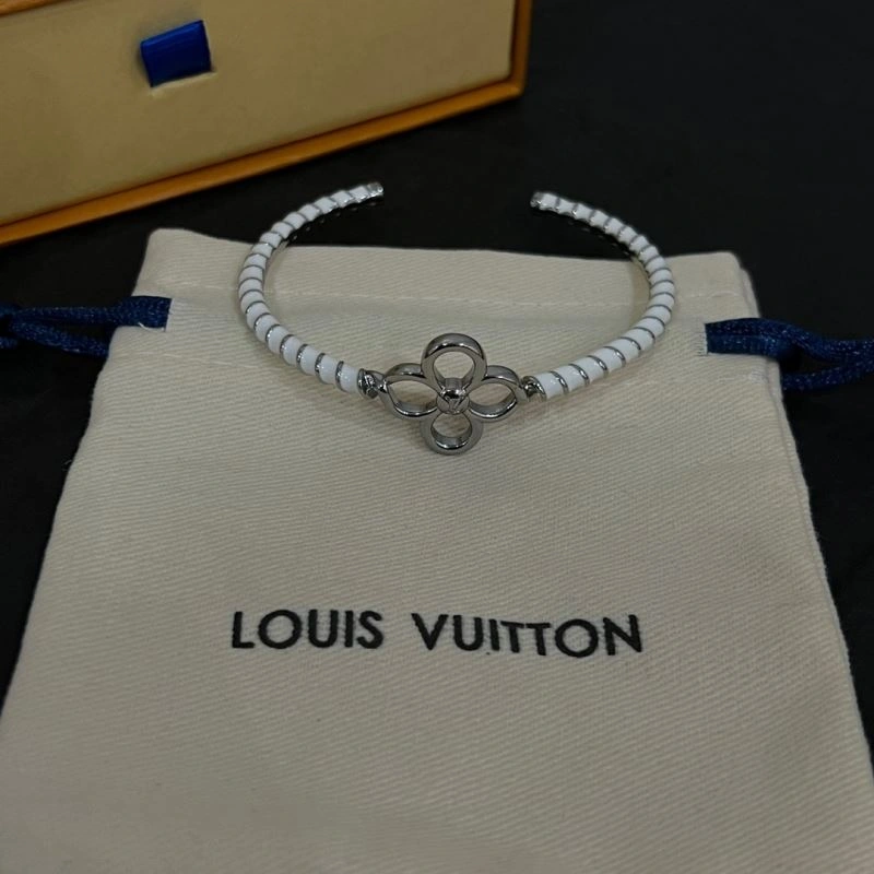 Louis Vuitton Bracelets Classic 251605