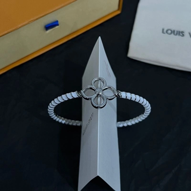 Louis Vuitton Bracelets Classic 251605