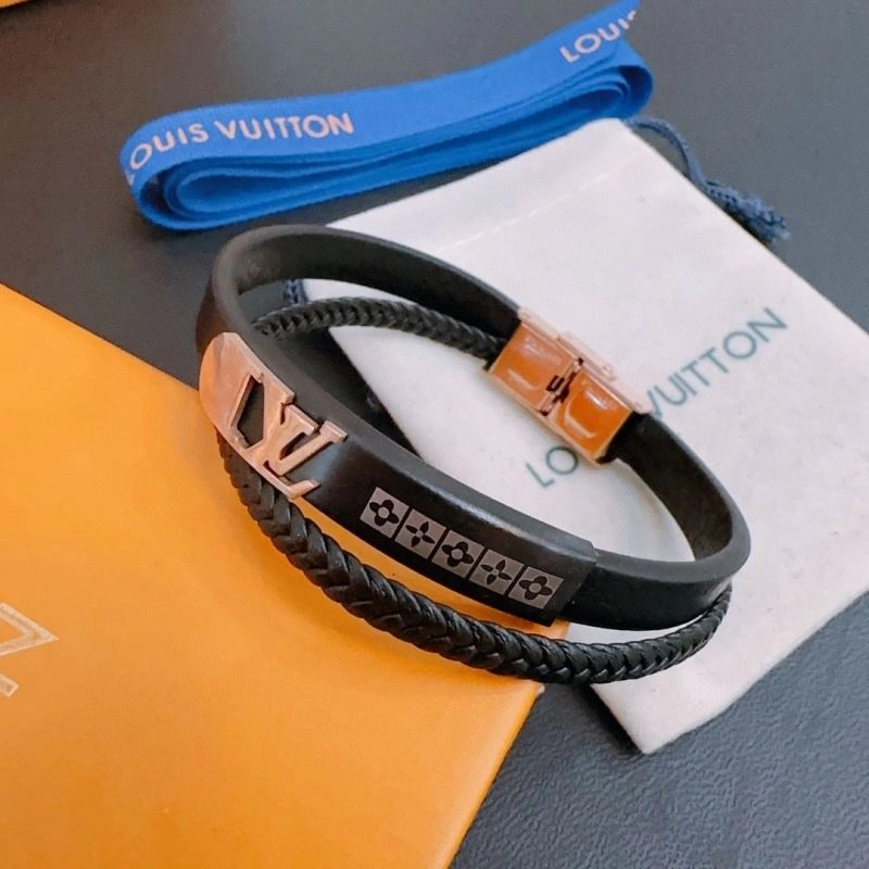 Louis Vuitton Bracelets Youthful 251612