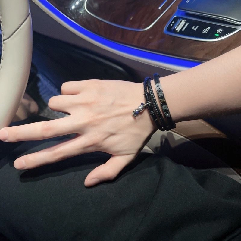 SportInspired Louis Vuitton Bracelets 251620