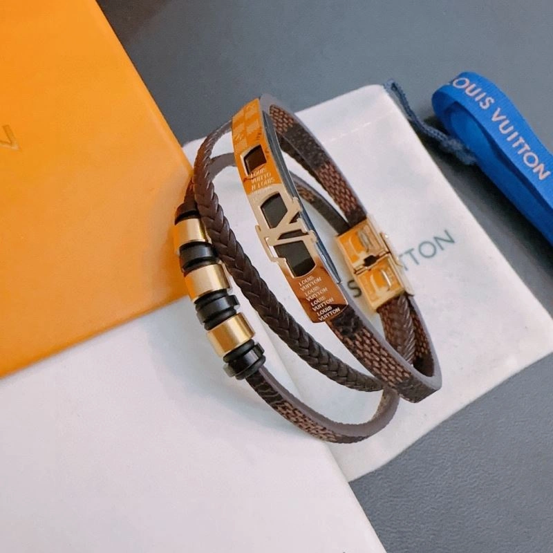 Louis Vuitton Bracelets Supportive 251598