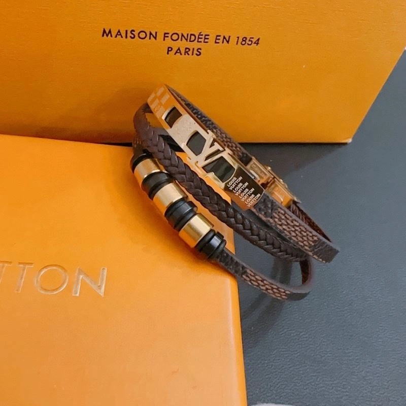 Louis Vuitton Bracelets Supportive 251598