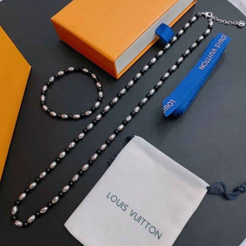 Louis Vuitton Bracelets Modern 251558