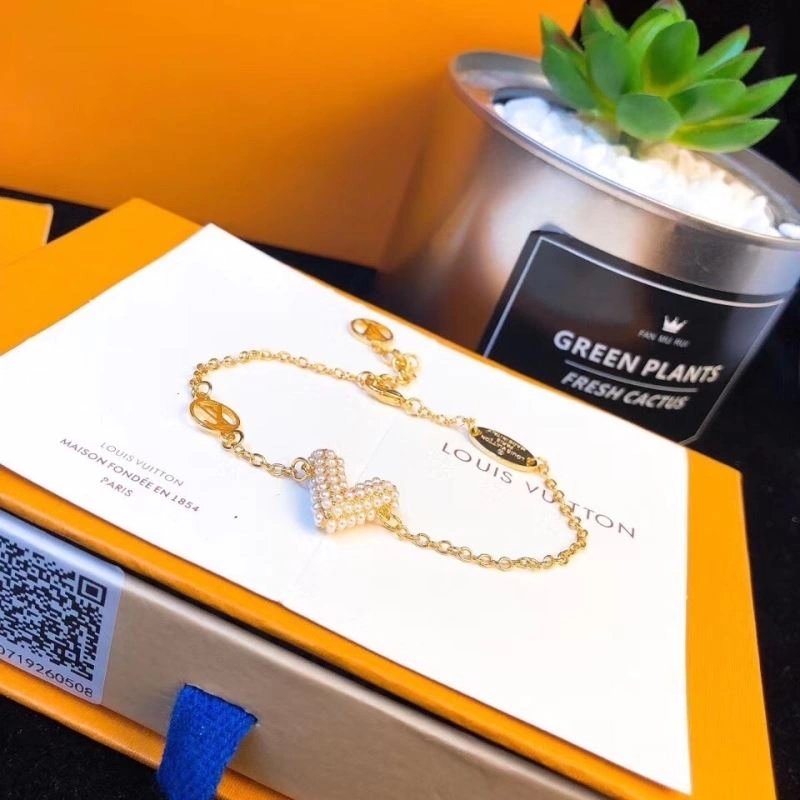 WeatherProof Louis Vuitton Bracelets 251569