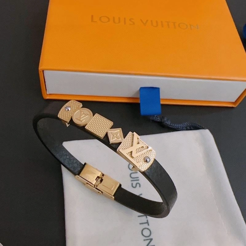 Efficient Louis Vuitton Bracelets 251585