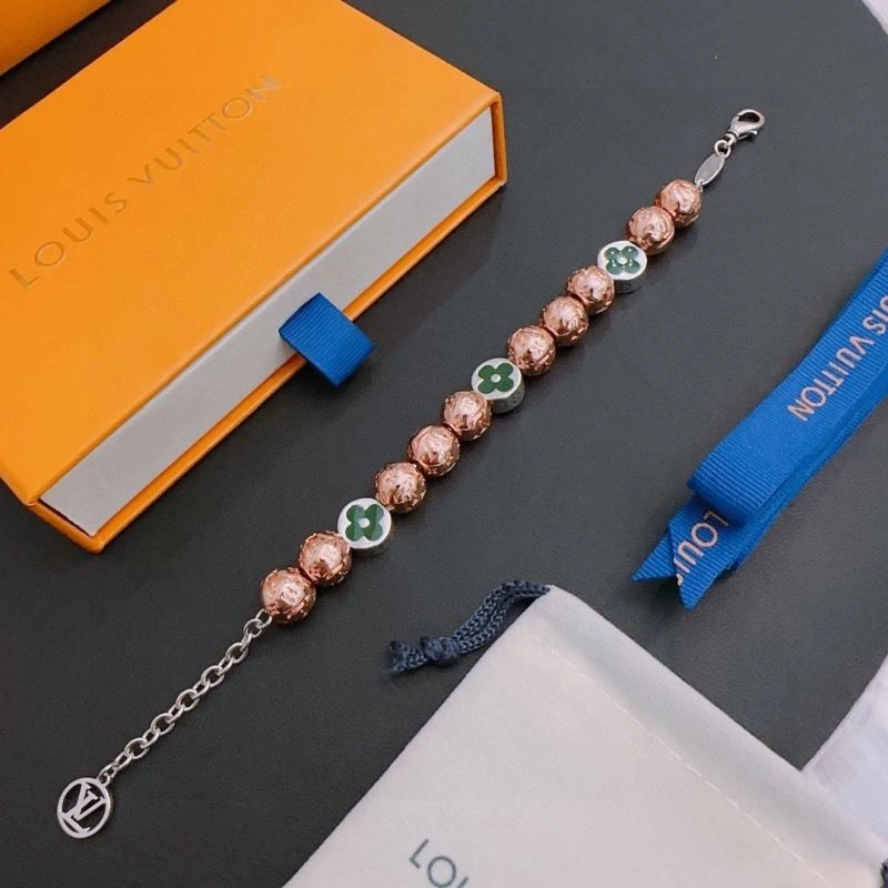 Louis Vuitton Bracelets Functional 251555