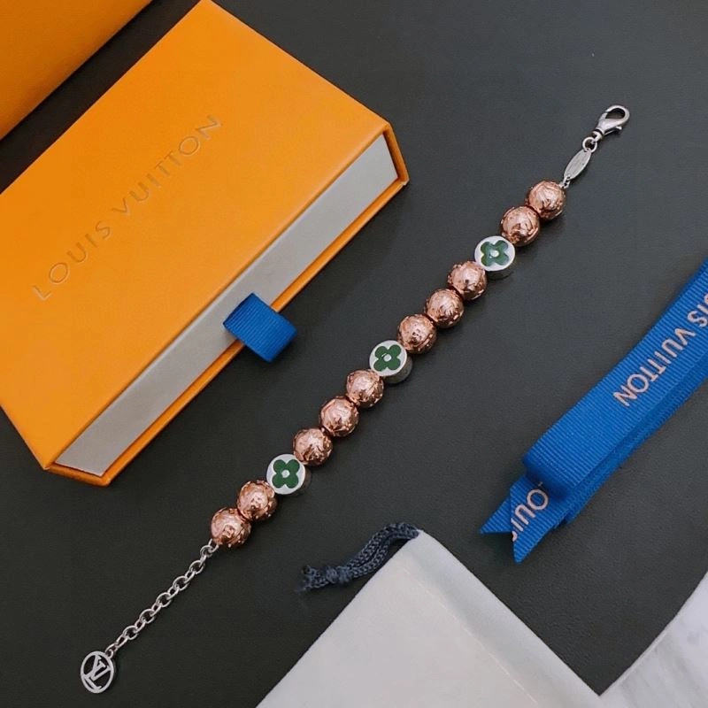Louis Vuitton Bracelets Functional 251555