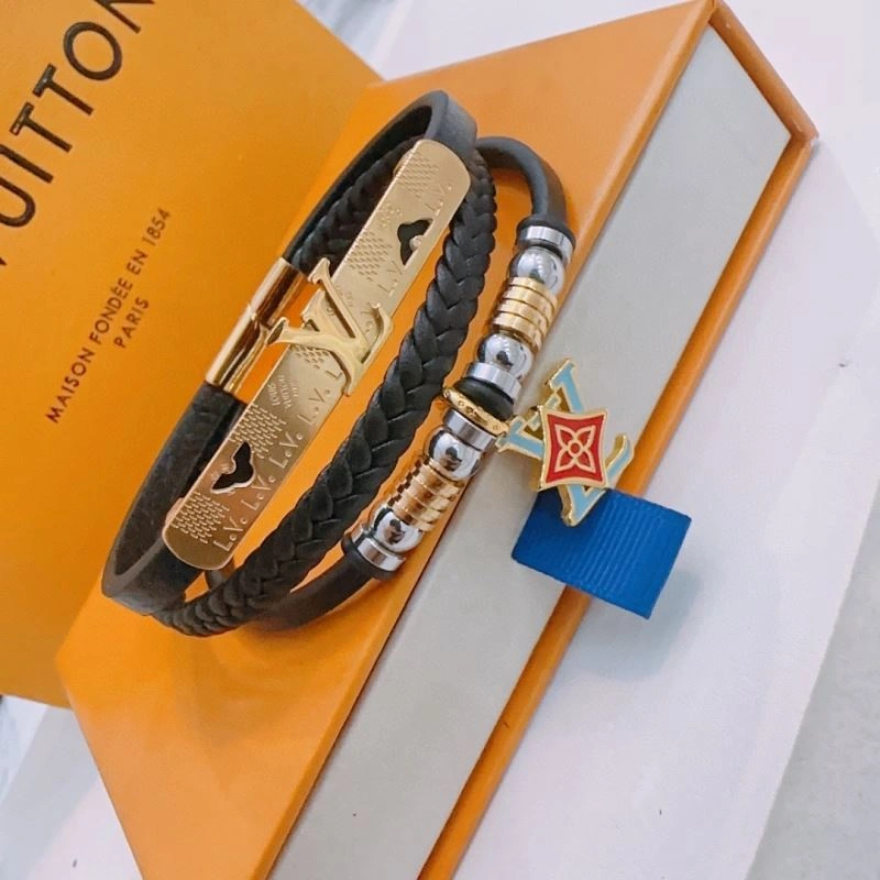 Elegant Louis Vuitton Bracelets 251583