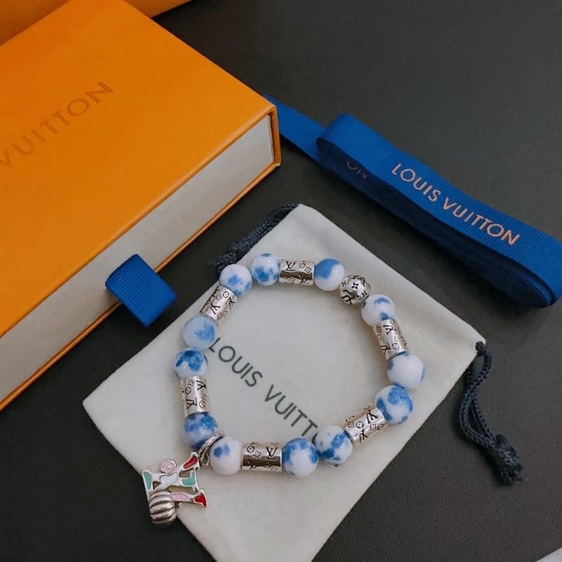 Stretchable Louis Vuitton Bracelets 251563