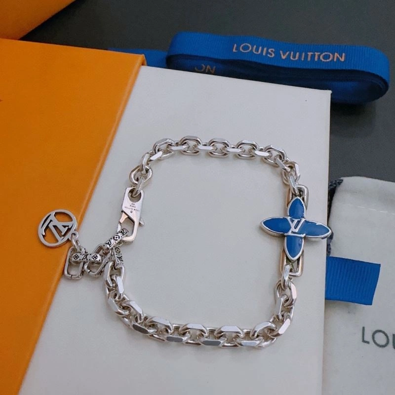 Unique Louis Vuitton Bracelets 251565