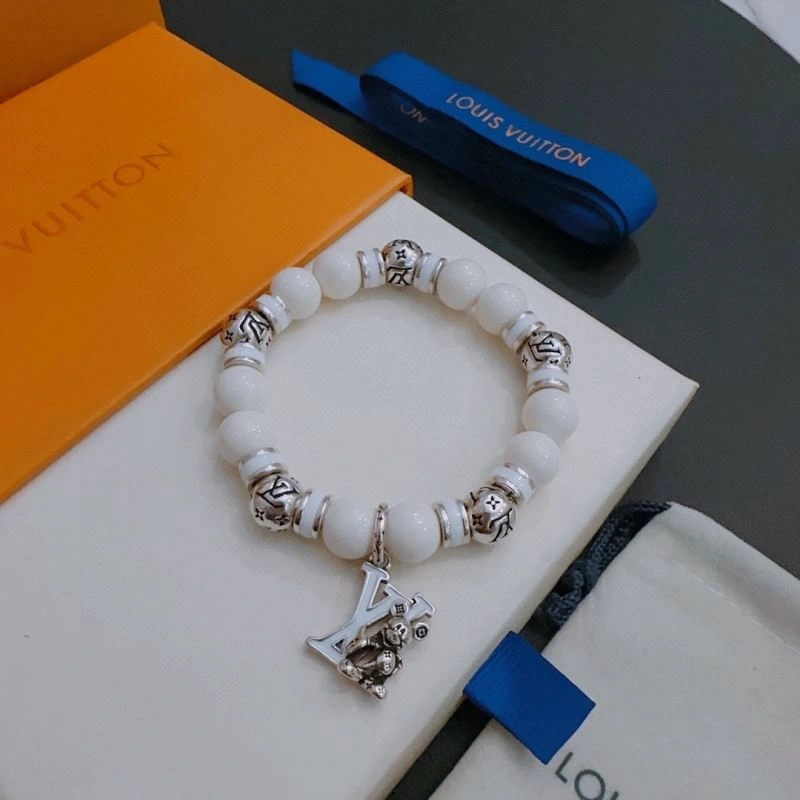 Louis Vuitton Bracelets Chic 251562