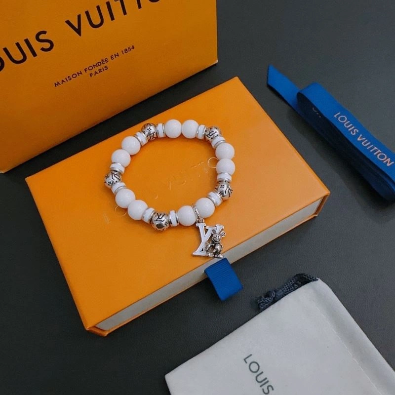 Louis Vuitton Bracelets Chic 251562